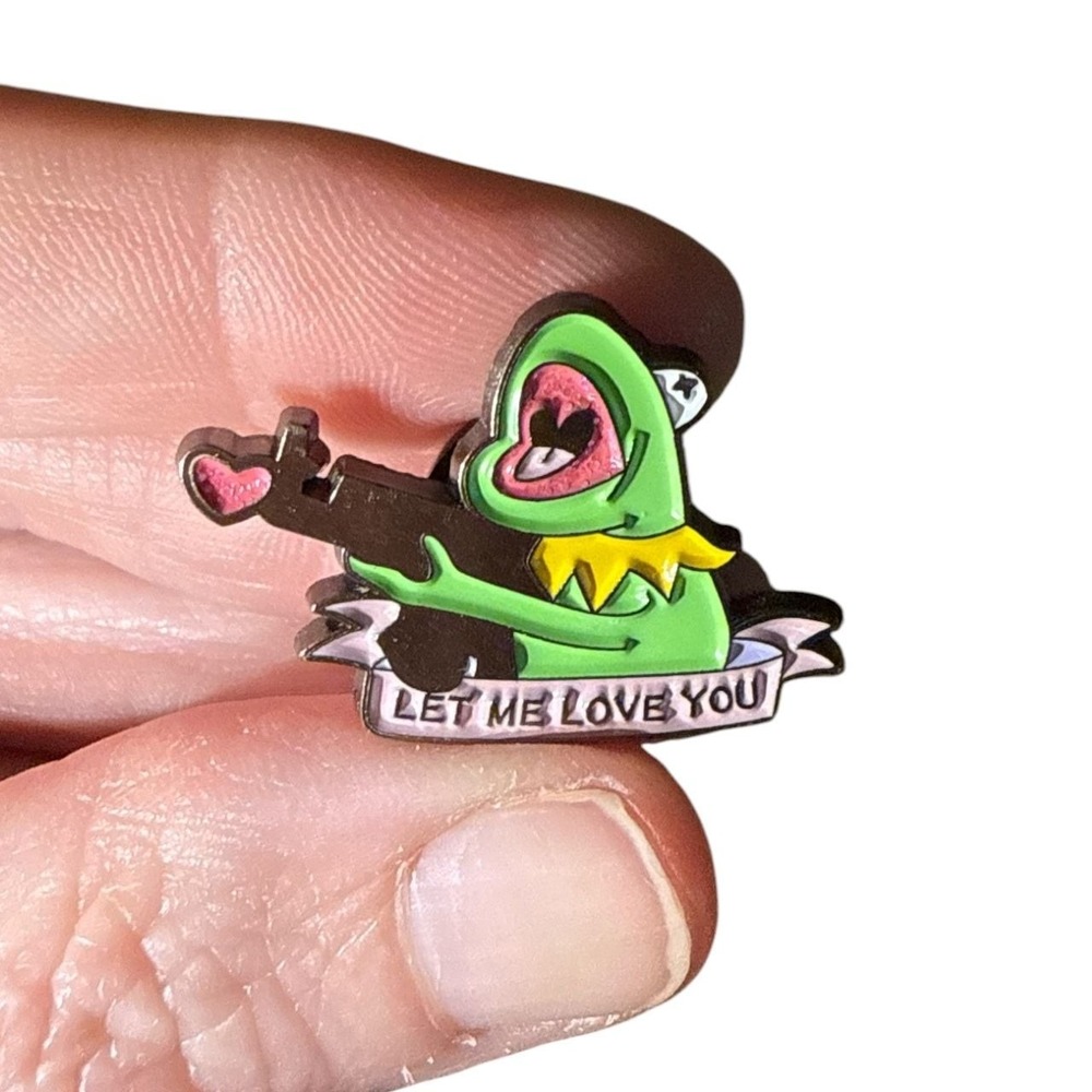 Kermit the Frog Love Sniper Enamel Pin Let Me Love You Badge the muppets pin